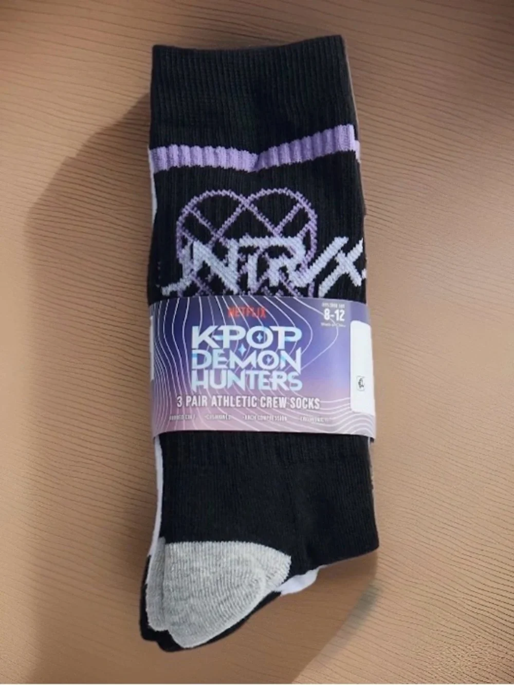 K-Pop Demon Hunters edgy feet lasting